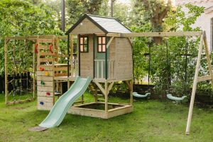 Casuta de gradina Pastel Green Adventure Cottage cu platforma, tobogan, leagan dublu si modul sport (M60PGN_G), Wendi Toys